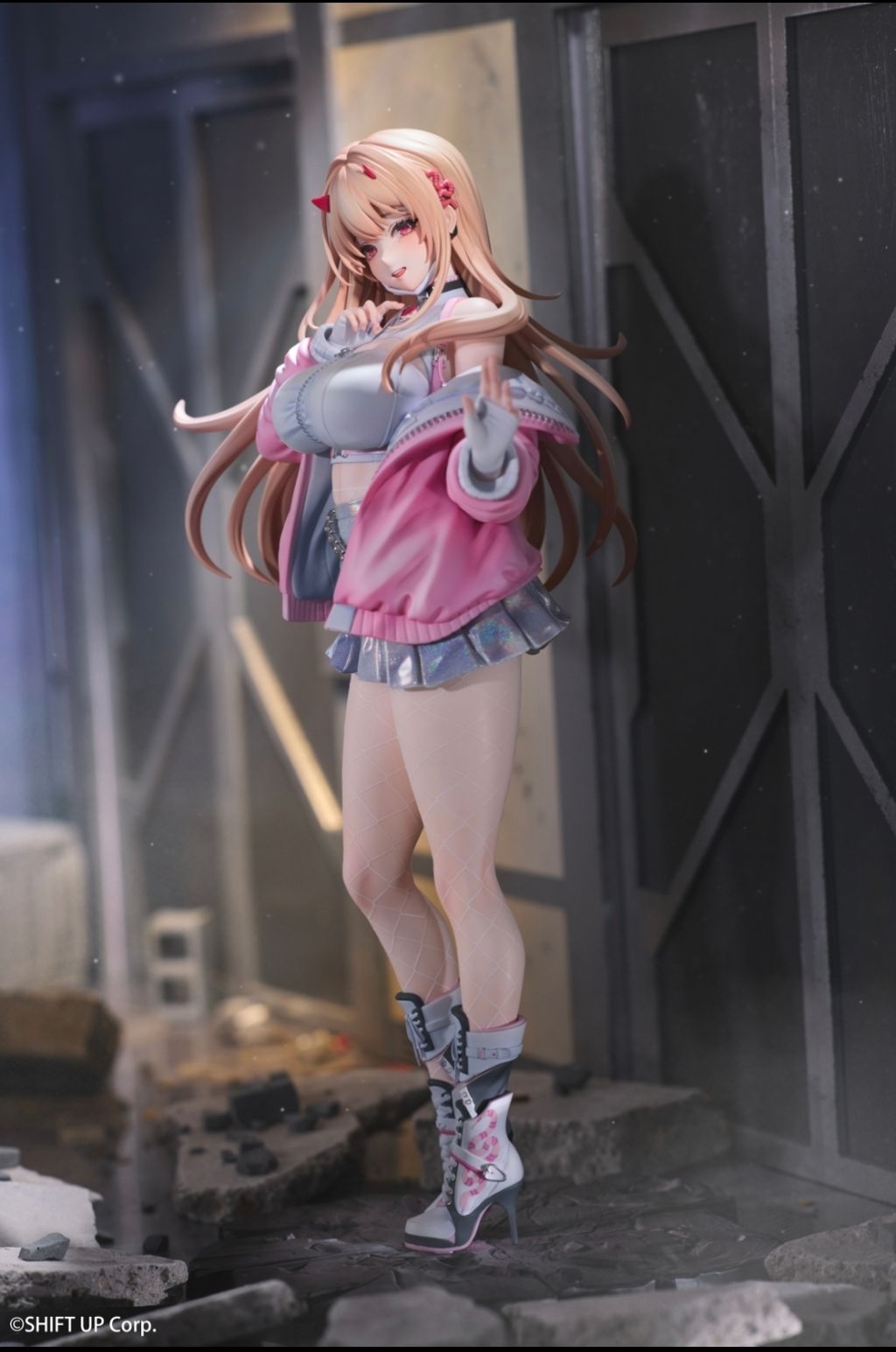 147972