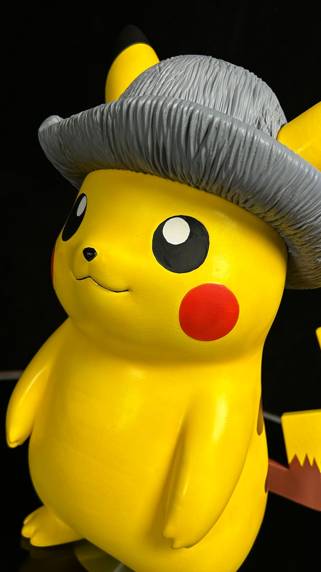 169885