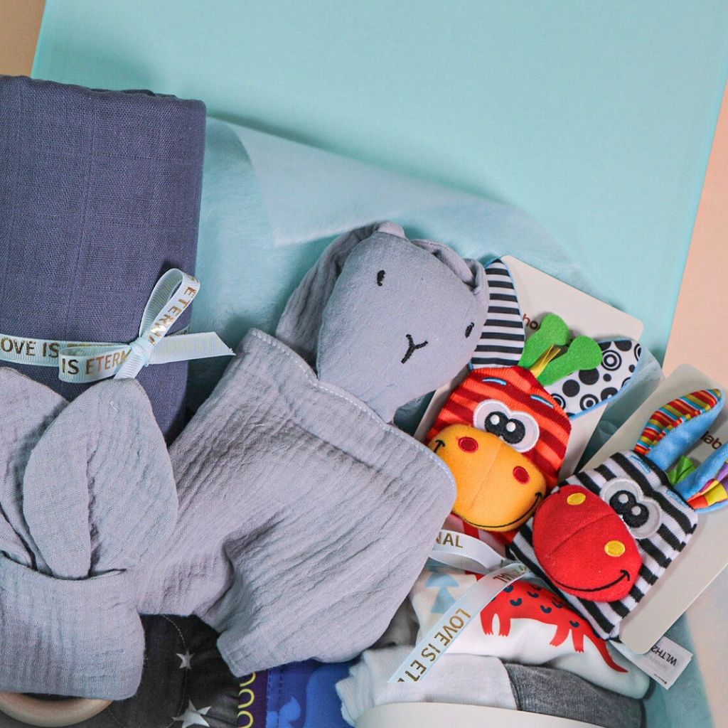 Holabebe Sweet Bunny 8-in1 Baby Gift Box | Unisex & Bunny Theme6