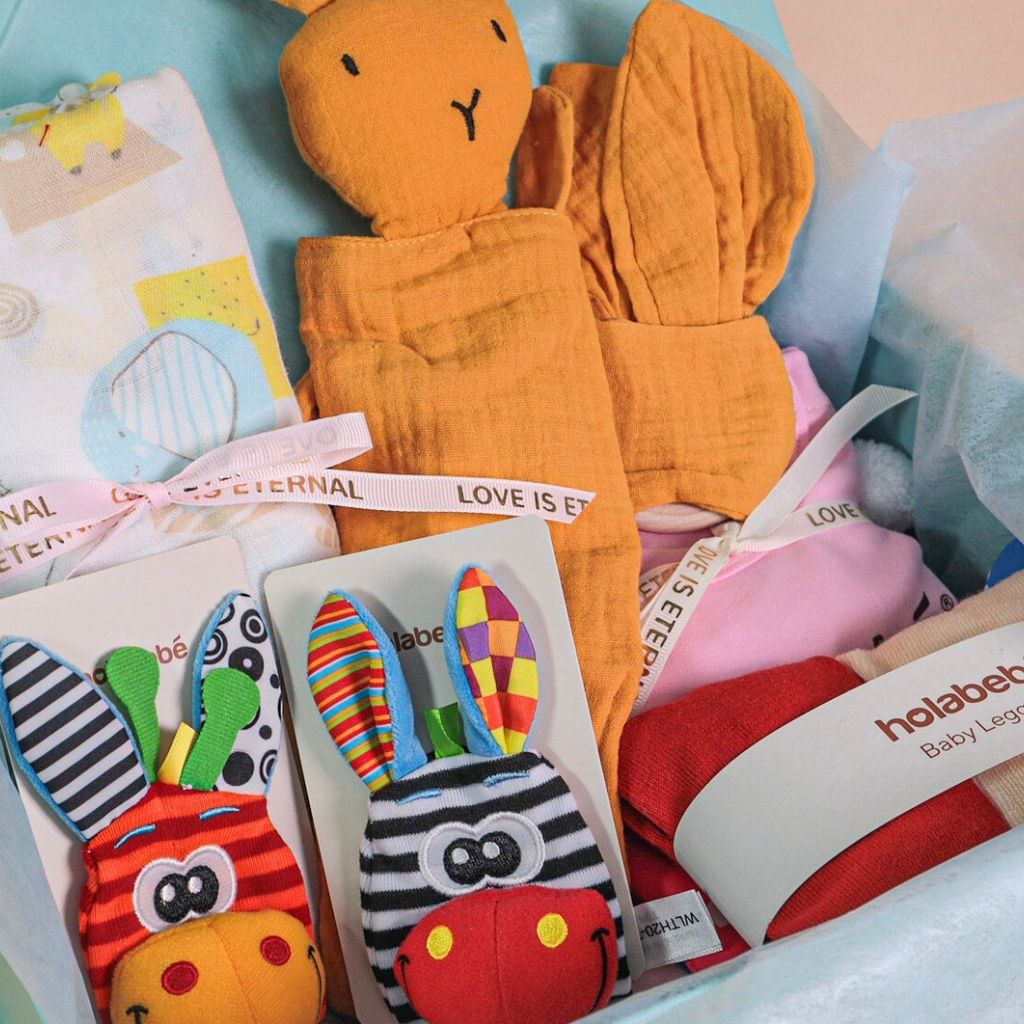 Holabebe Sweet Bunny 8-in1 Baby Gift Box | Unisex & Bunny Theme7