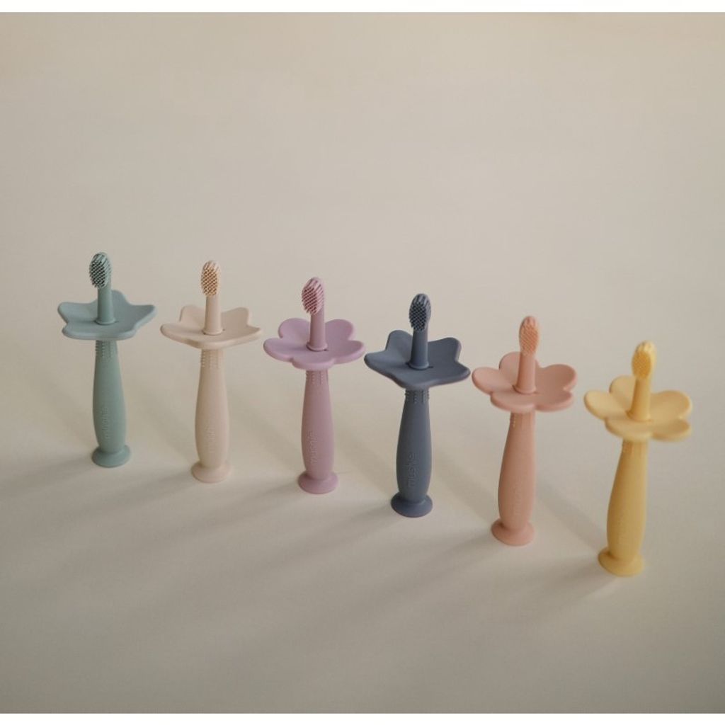 sr8UPYI4637485bbee06f_1668580796