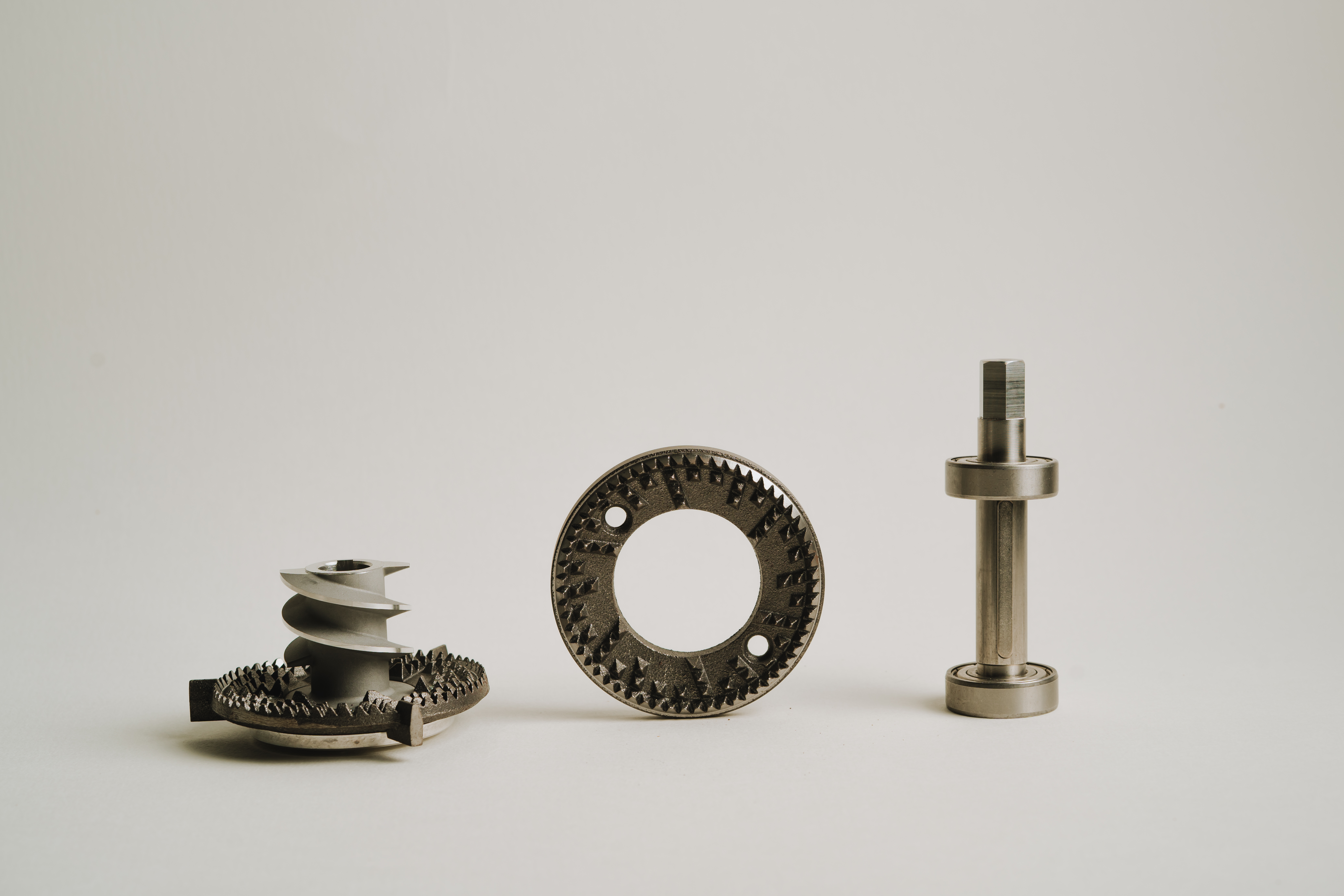 Hand-crank freshness, flavor unleashed | Craftsmith