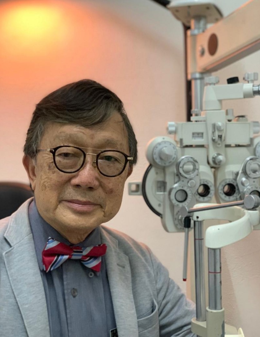 KM HO Optometrist Malaya Optical