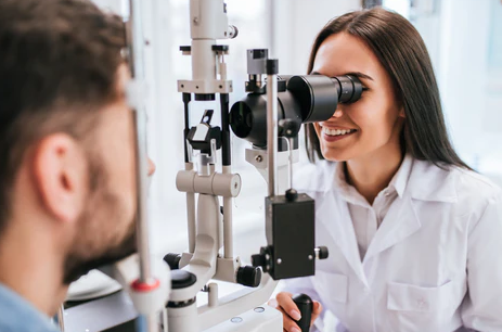 How to Keep Children's Eyes Safe best top optometrist optical shop malaysia online contact lenses annual eye exam