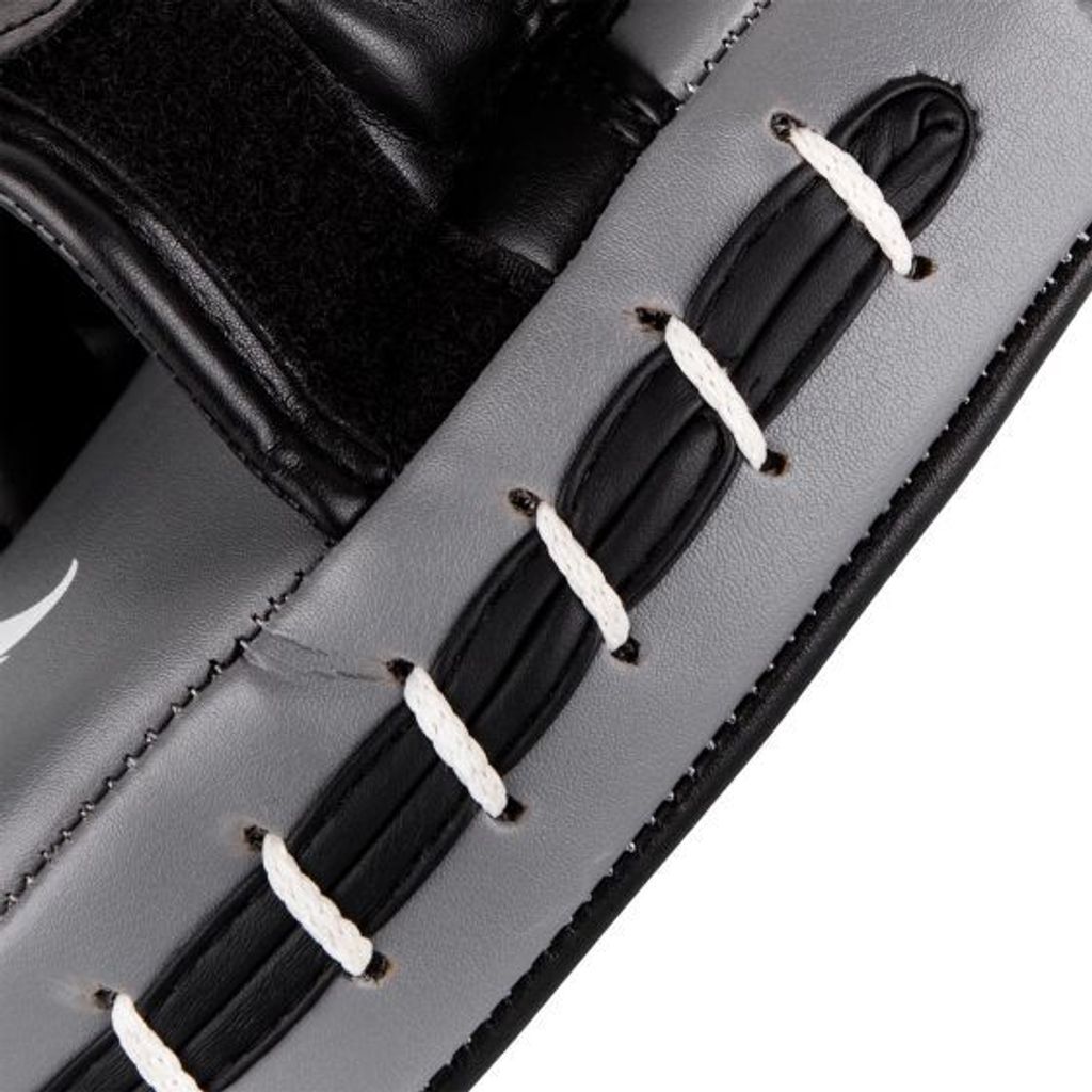 punchmitts_charger_black_1500_07_1683