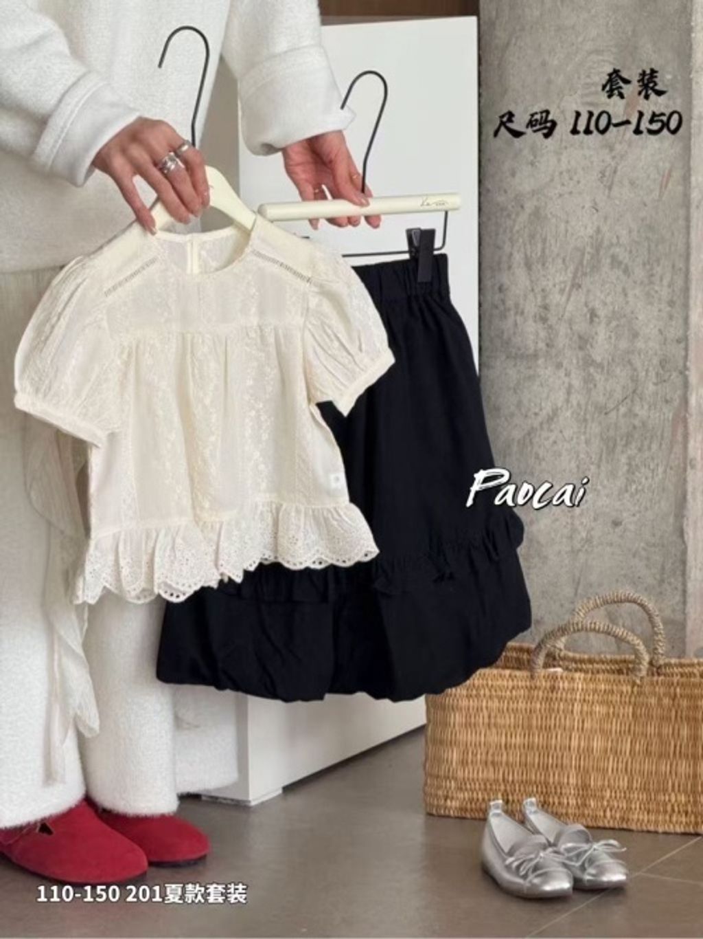 s-blob-v1-IMAGE-ozaXy4__18Q