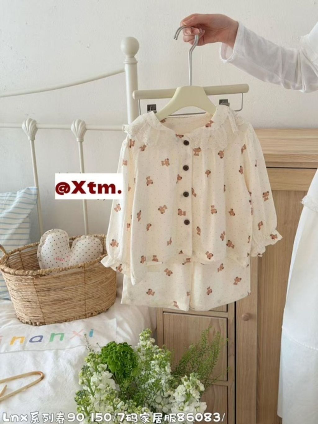 s-blob-v1-IMAGE-kELBEY9P6RA