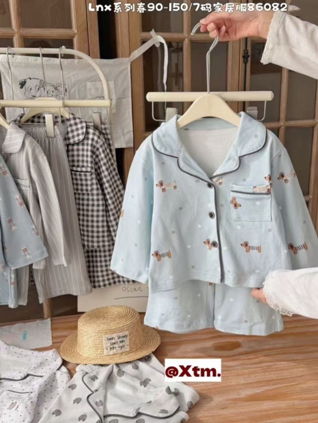 s-blob-v1-IMAGE-Nq_Wxd7PTos