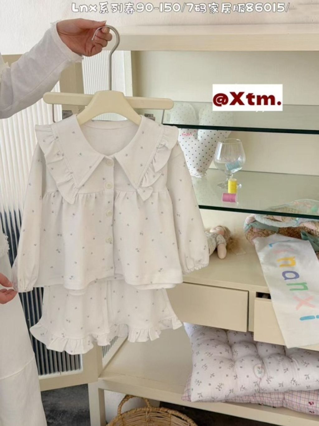 s-blob-v1-IMAGE-z9BaqKFMv08