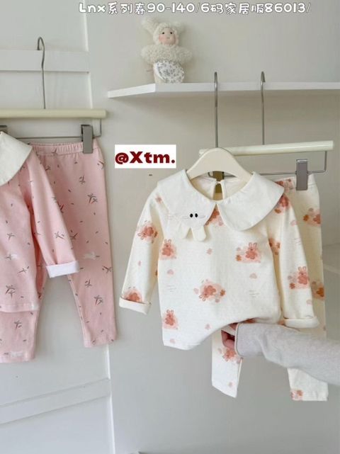 s-blob-v1-IMAGE-yroKVRuhV2w