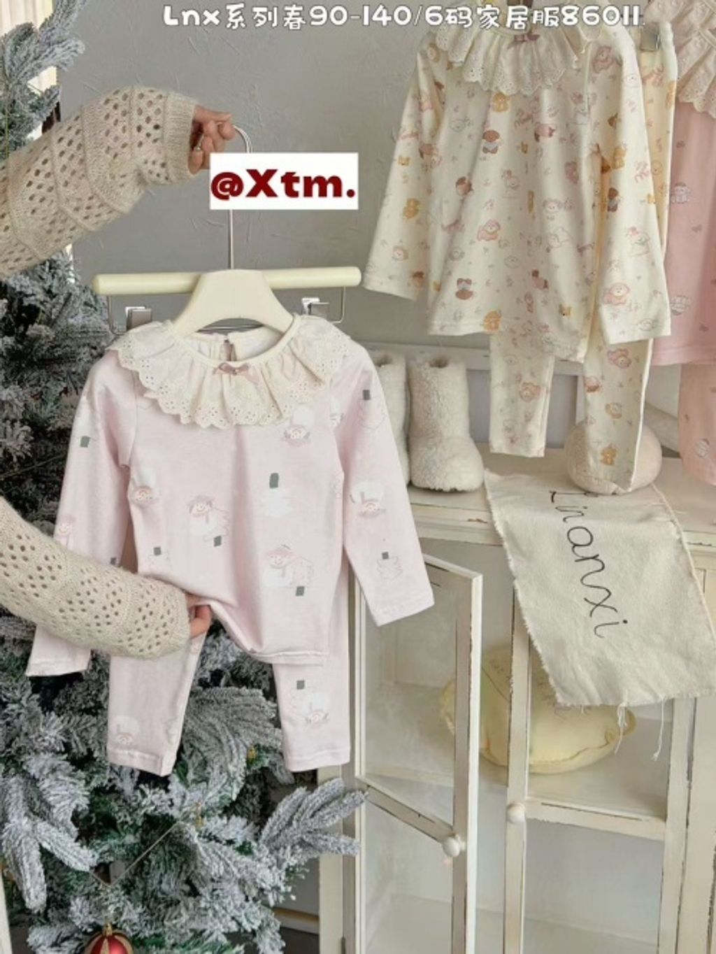 s-blob-v1-IMAGE-xHZEtOOLcKU