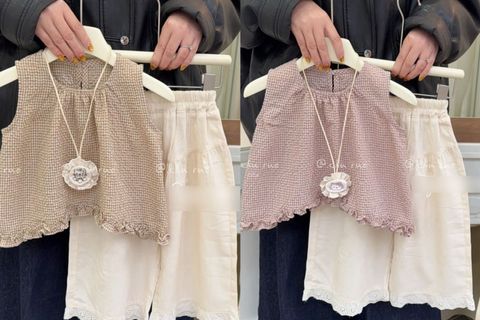 s-blob-v1-IMAGE-RbmLkB5KaAU