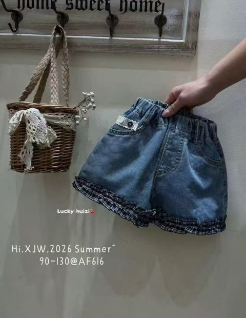 s-blob-v1-IMAGE-b2GwXIkFj00