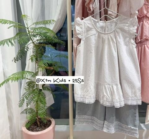 s-blob-v1-IMAGE-rz_nTSBg2tA