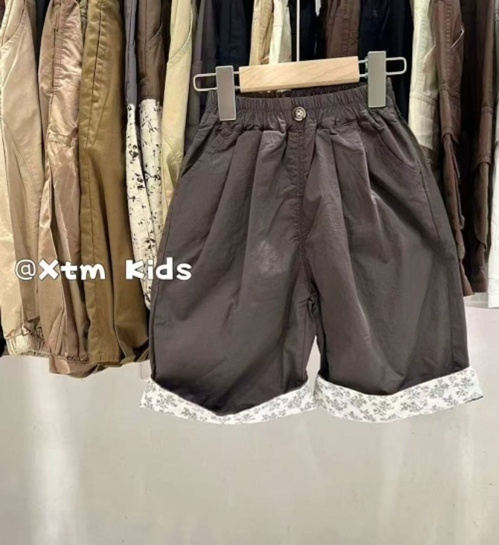 s-blob-v1-IMAGE-3q0M3b28_fI