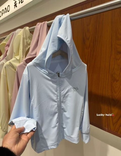 s-blob-v1-IMAGE-uTXDz649Mqg