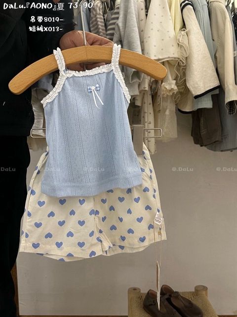 s-blob-v1-IMAGE-utAUDiZf-rE