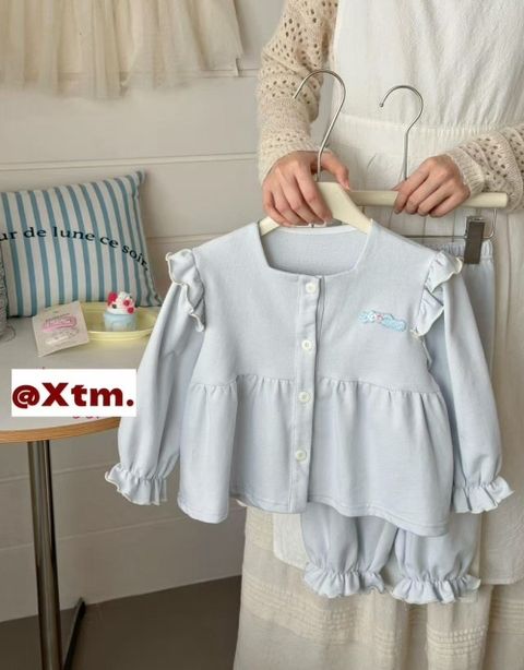 s-blob-v1-IMAGE-TDfxlOszLZ8