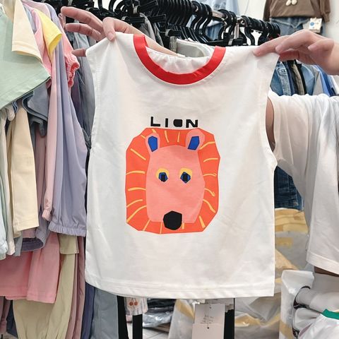 s-blob-v1-IMAGE-ytx6eR0G34I