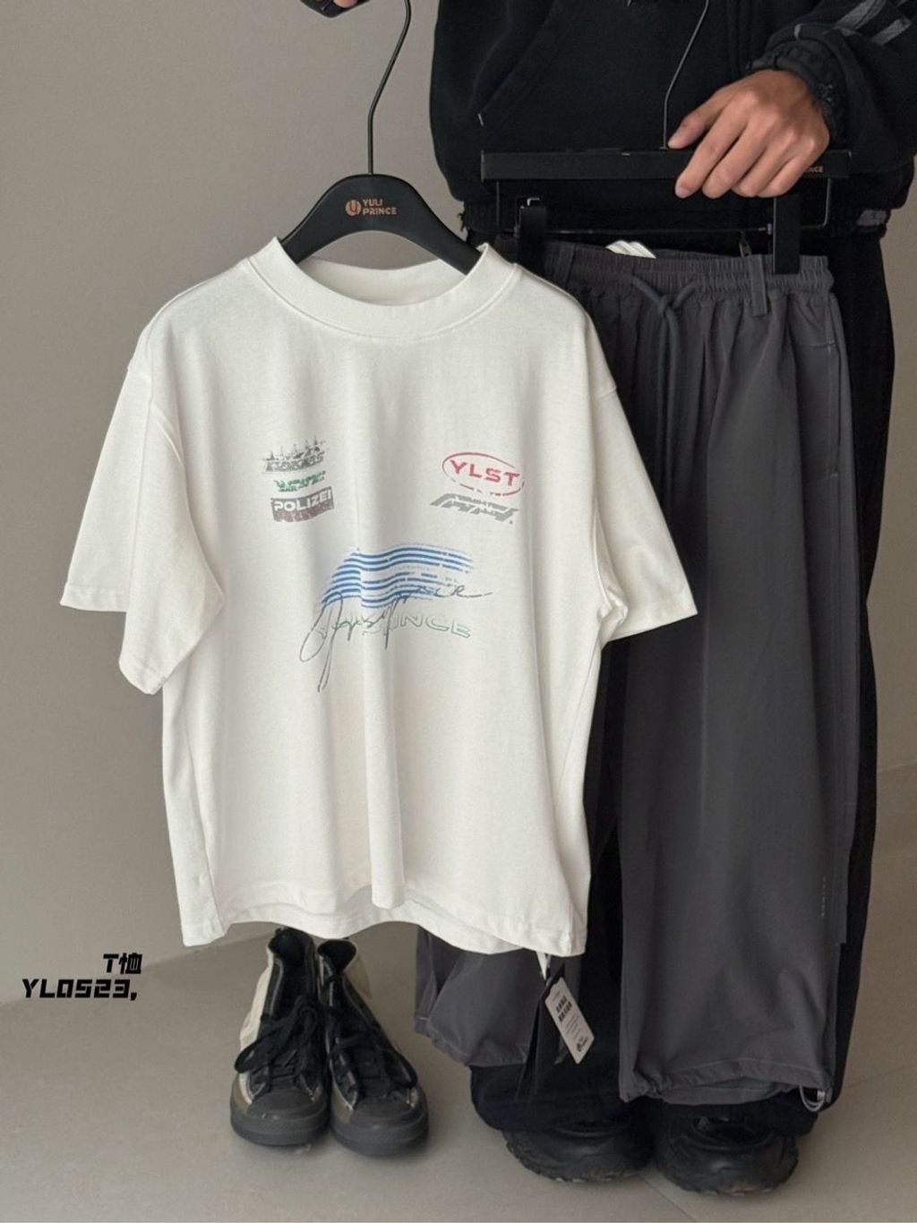 s-blob-v1-IMAGE-TpyfWuGCKmg