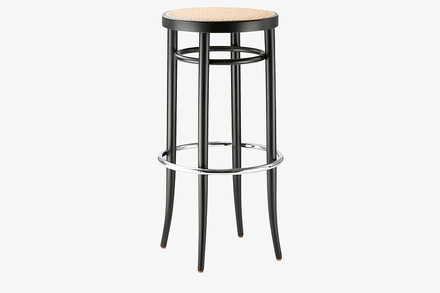 csm_Thonet_Barhocker__204_RH__FS0_1_5d50e7a5f0