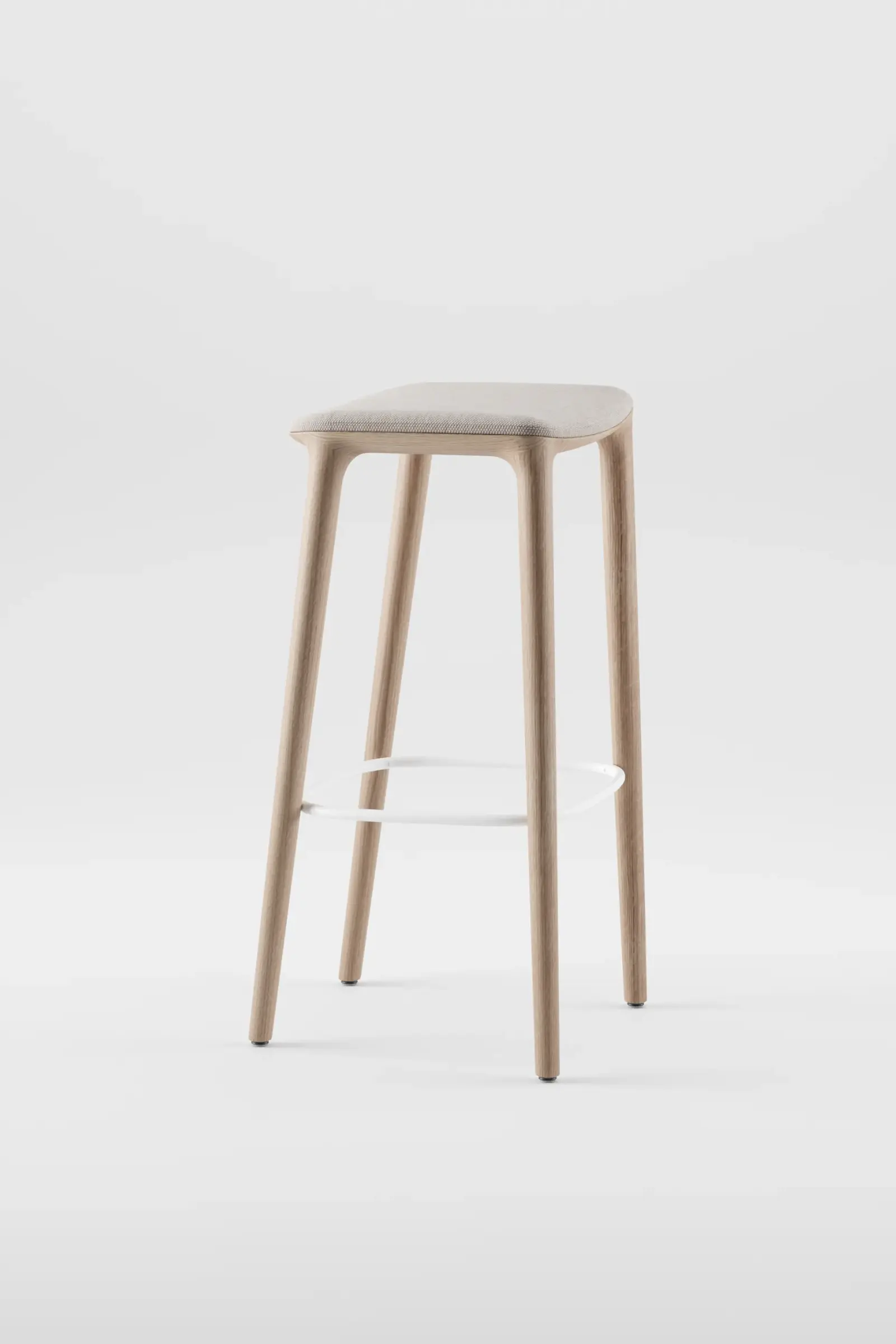 neva_bar_chair_gallery_1_c6eee03108