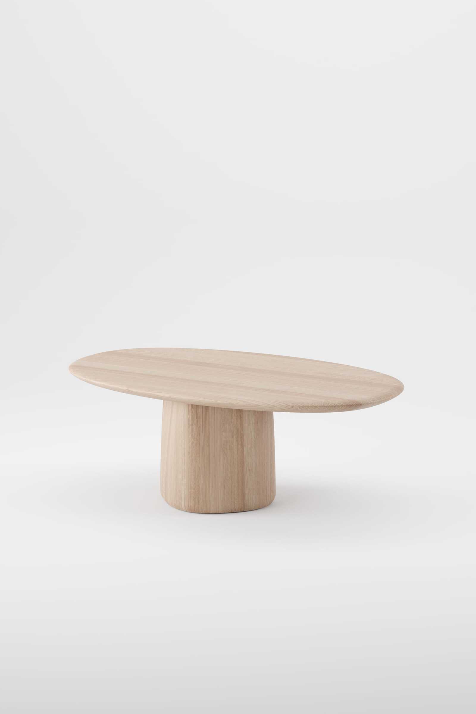 column_oval_club_table_gallery_4_5df846be03