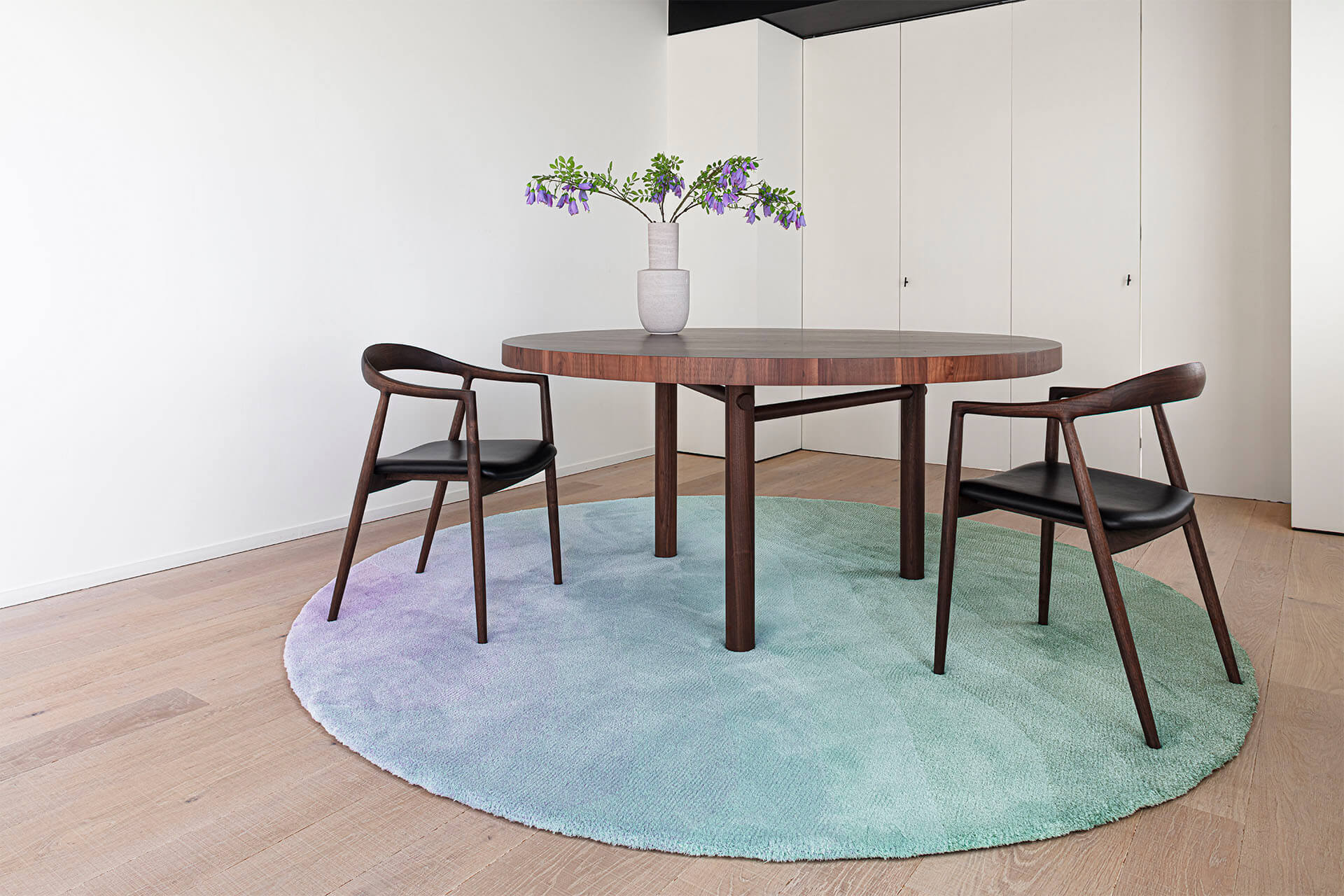 Callisto_Chromatic_Medium_CTTM75772_Jade_Violet_MD