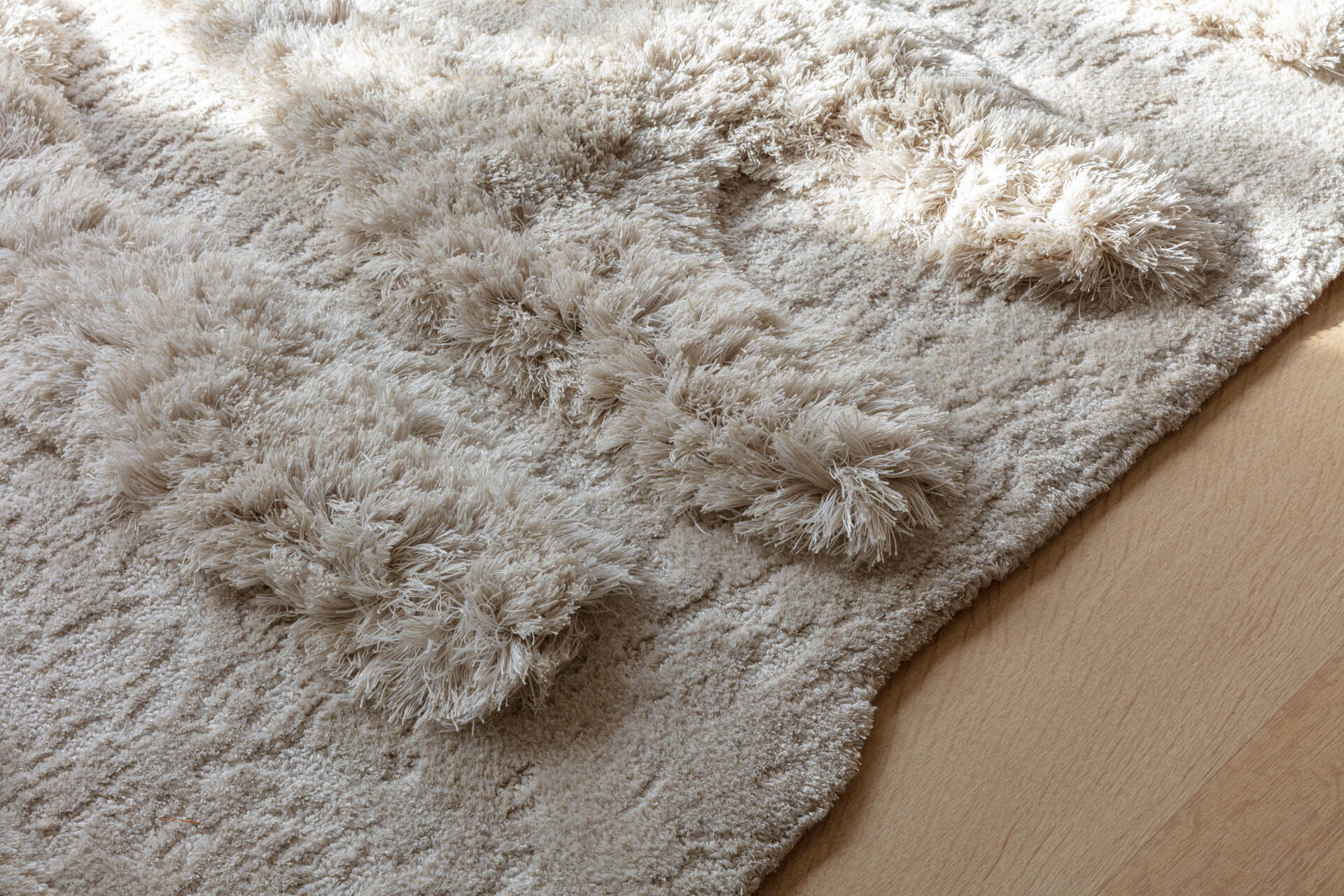 Cosmic_Costa_CMOR38008_Alabaster_CU_H