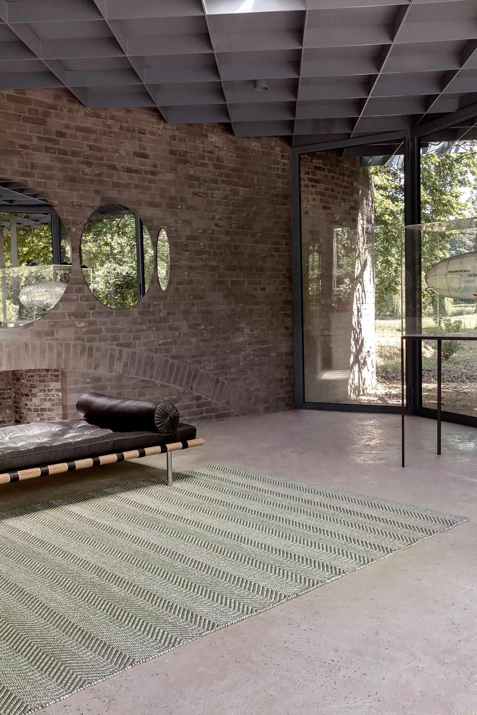 Lakeside_LK25773_Iguana_MD