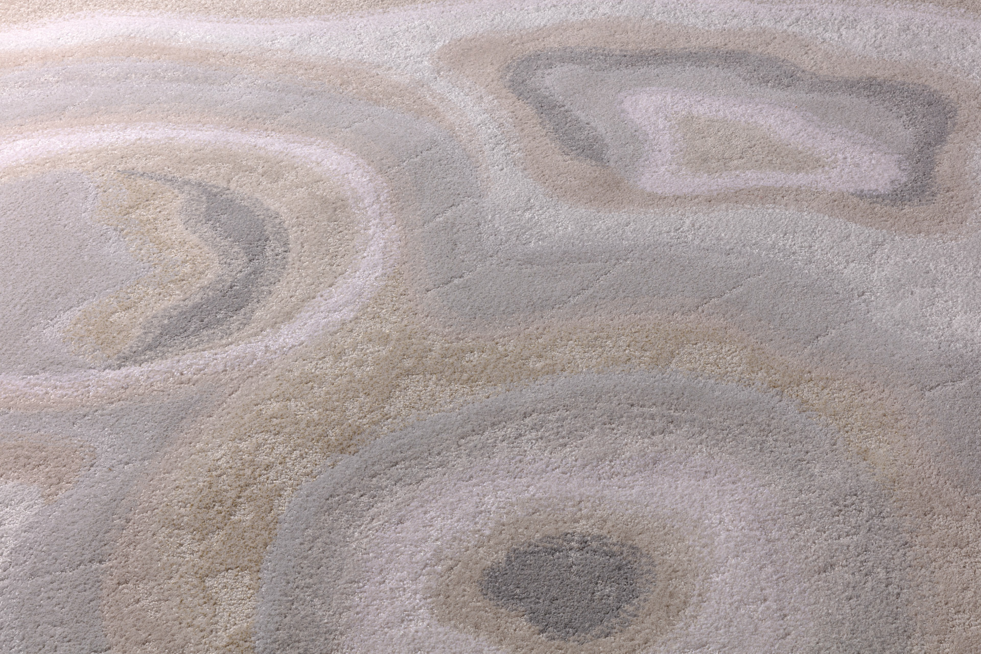 CloseUp_Mariposa_FrostedSand