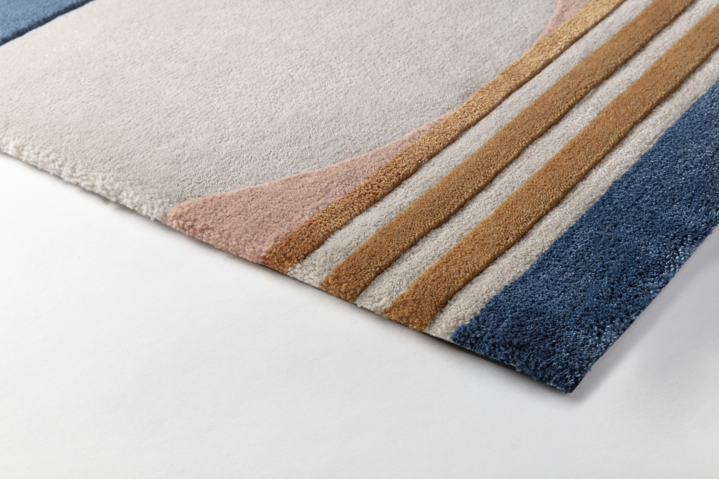 Retro_Chic_RC14800_Coral_Corner_SV