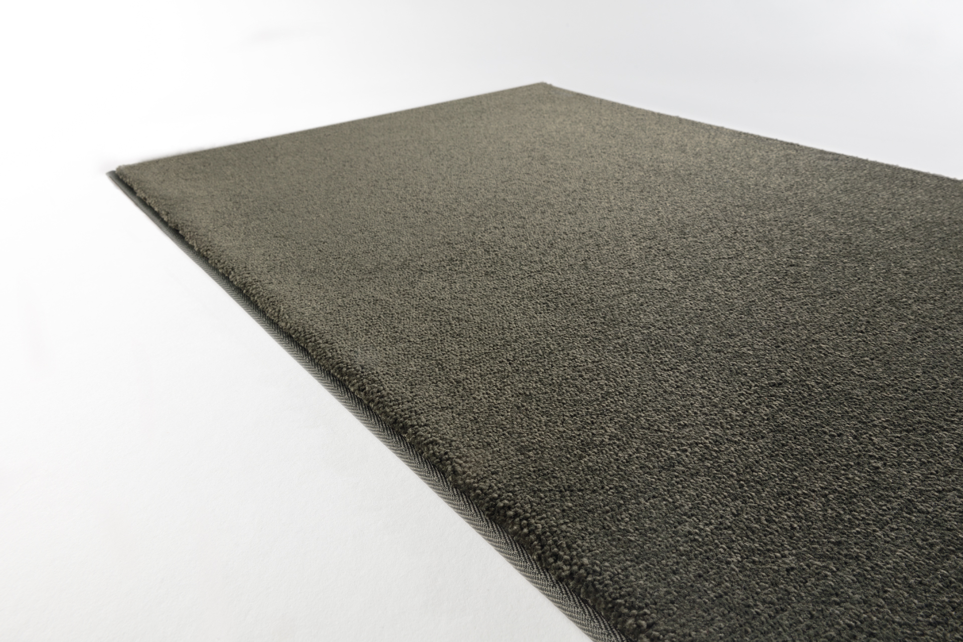 SideView_Space_ForestNight