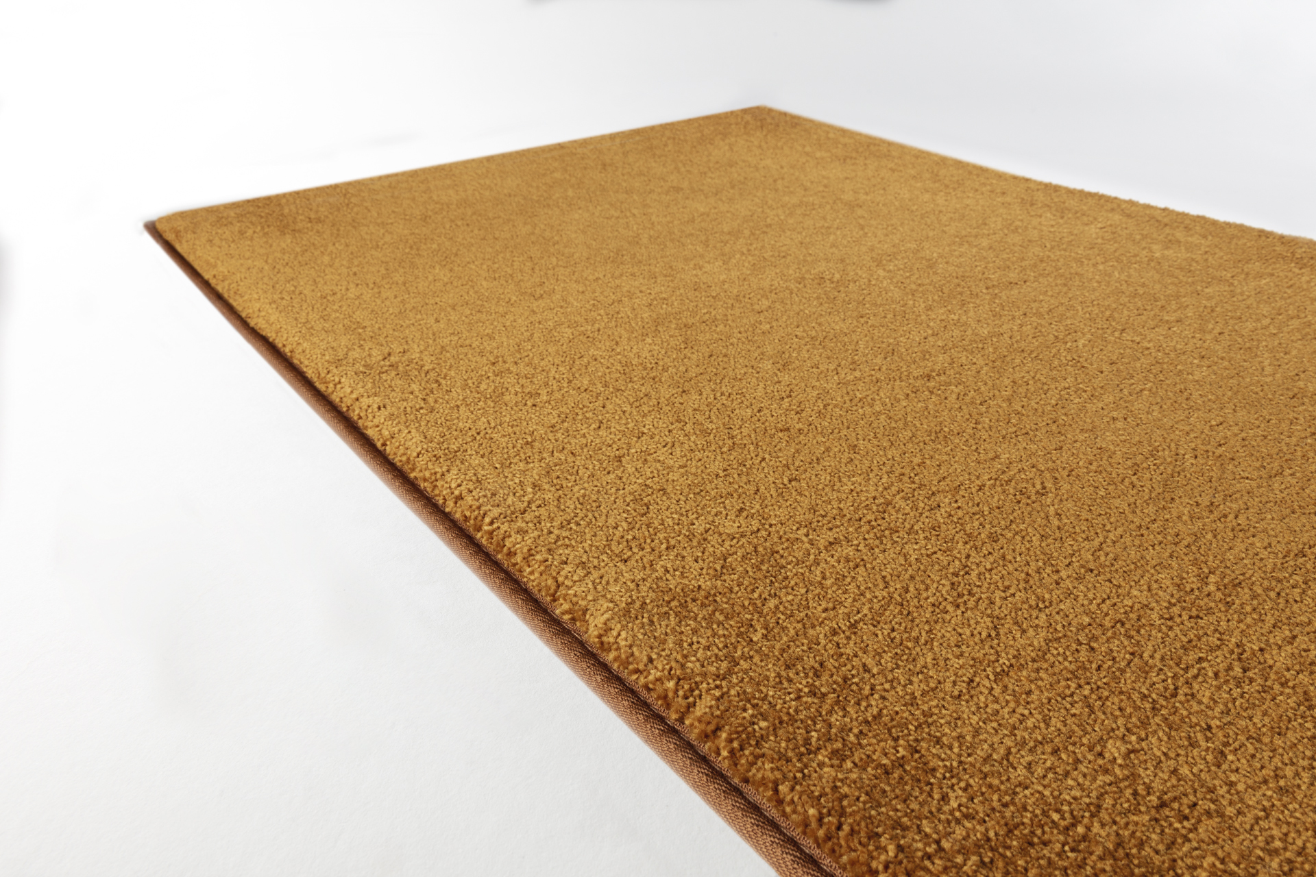 SideView_Space_YellowRiver