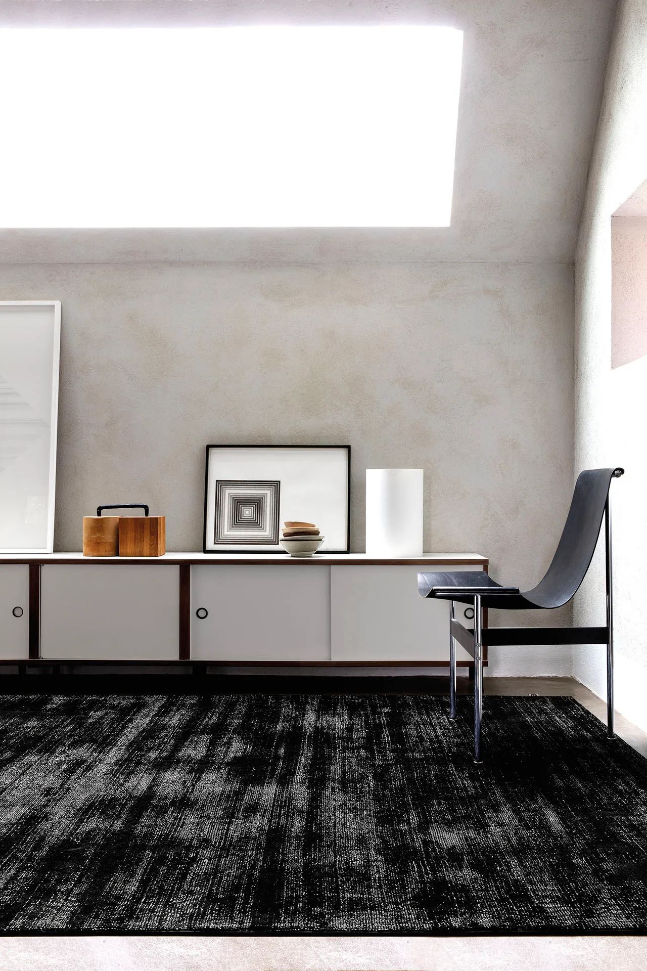 Mood_V_Trendy_Black & White