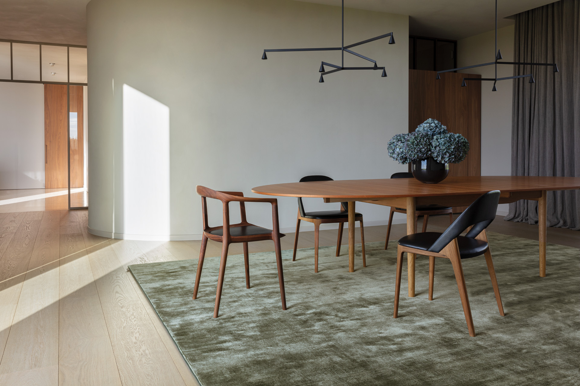 Mood_H_Vintage_Cypress