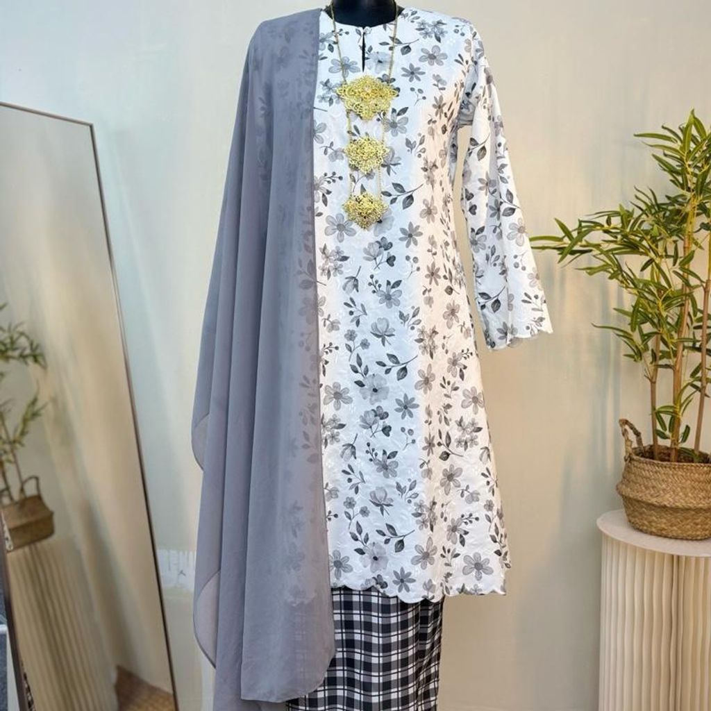 6f88b5bccfb34bb1b151e6181e251b2d~tplv-aphluv4xwc-origin-jpeg