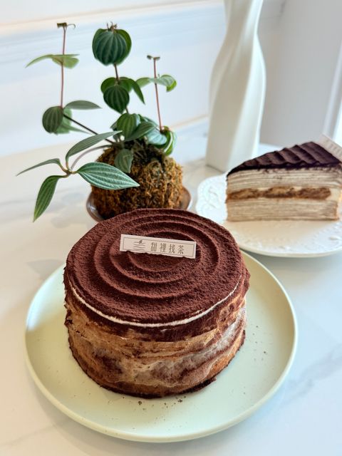 5648D36E-4741-4879-8C4F-2AE56AB229FF