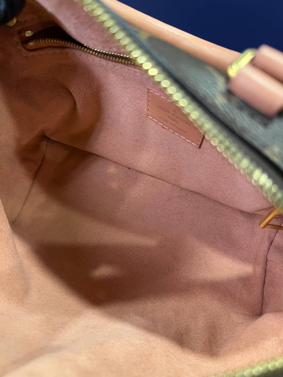 photo_2025-12-19_15-57-19