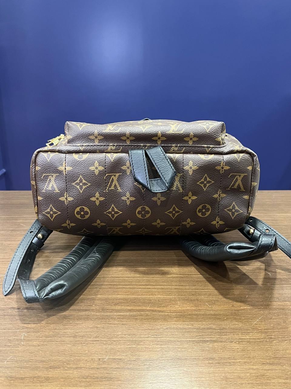 photo_2025-12-22_03-01-08