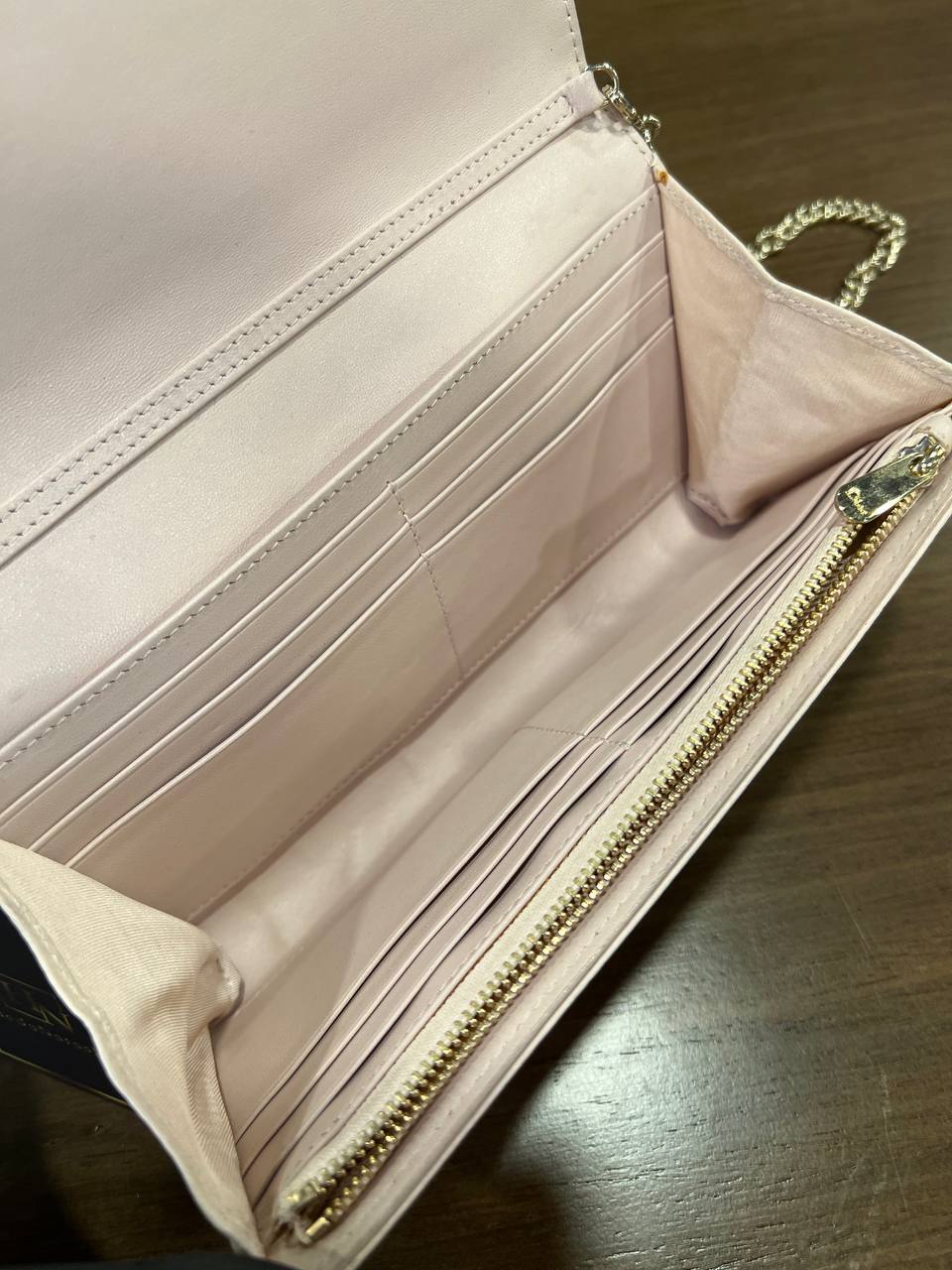 photo_2025-12-22_03-09-11