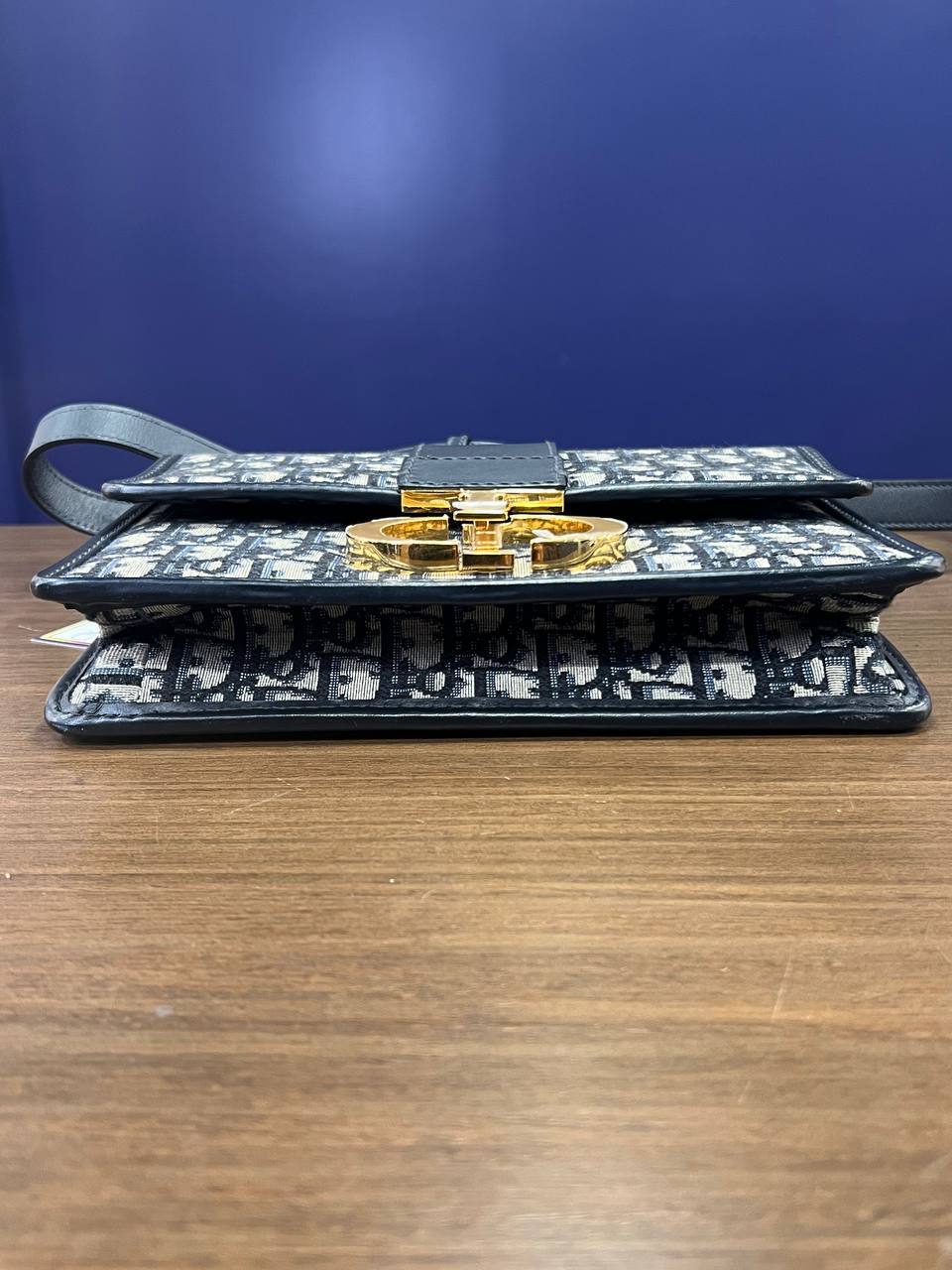 photo_2025-12-22_03-35-15