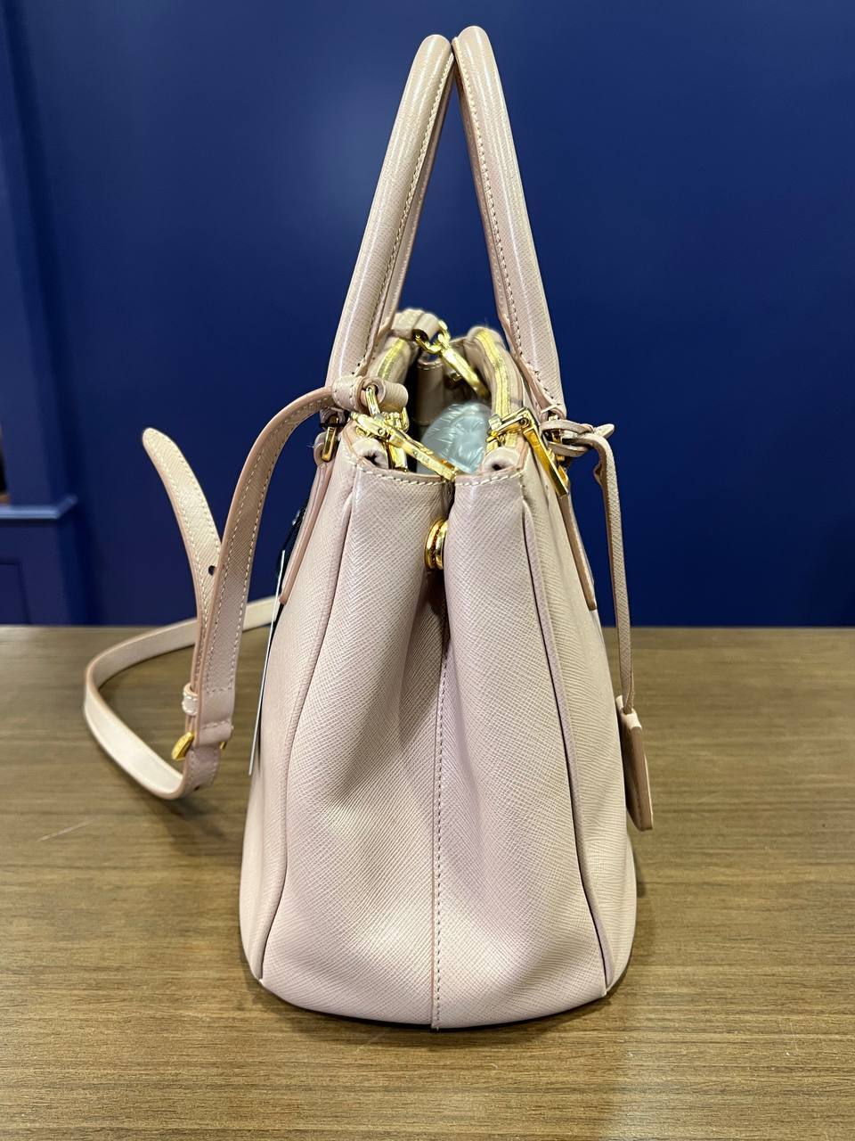 photo_2025-12-23_00-25-28