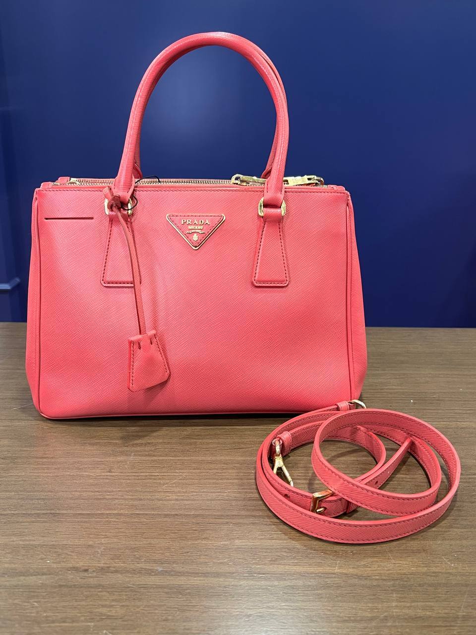 photo_2025-12-23_00-49-40