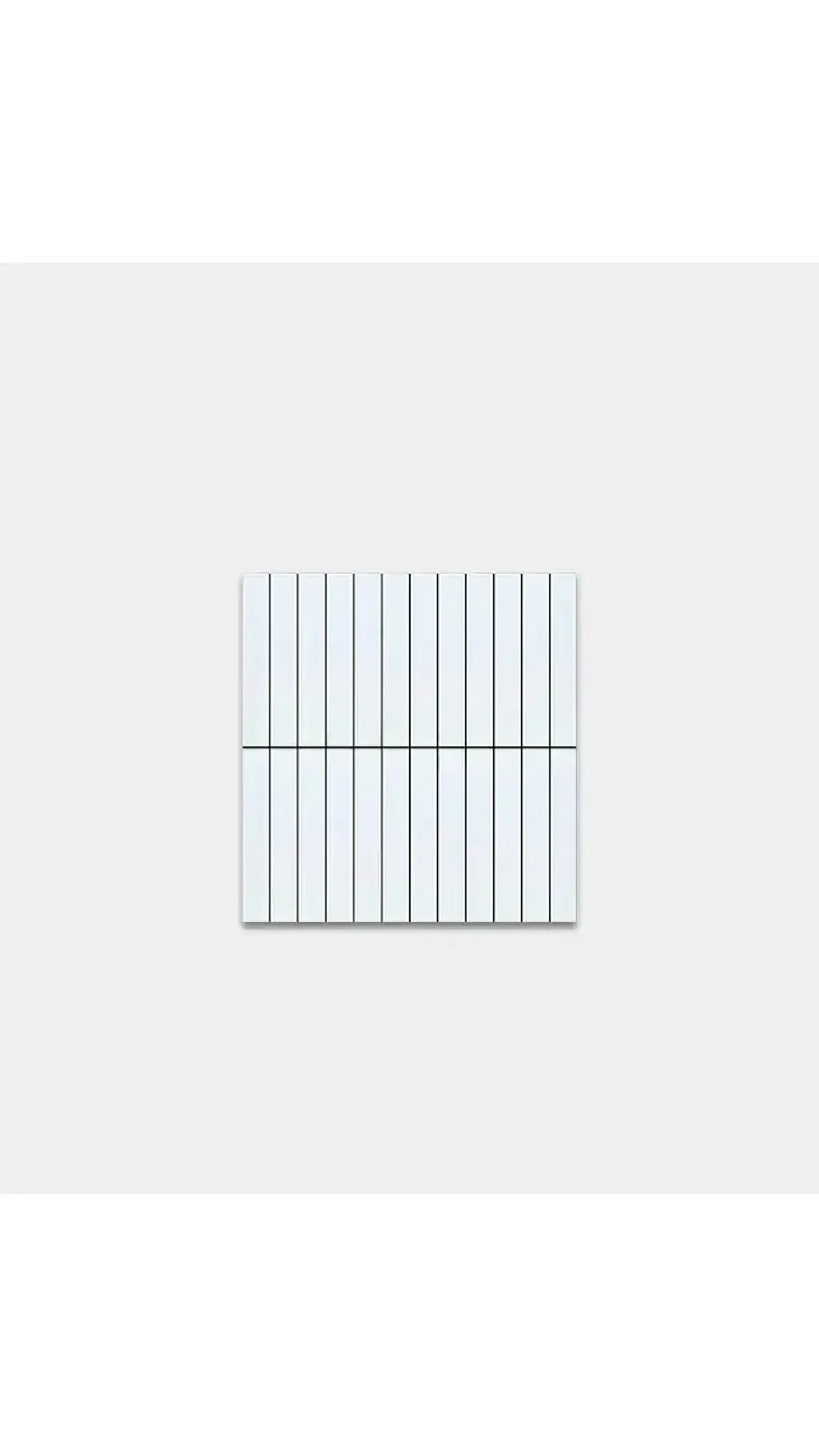 Kit Kat Gloss White - Mosaic_qm7kegphj2jf61dodf71.webp