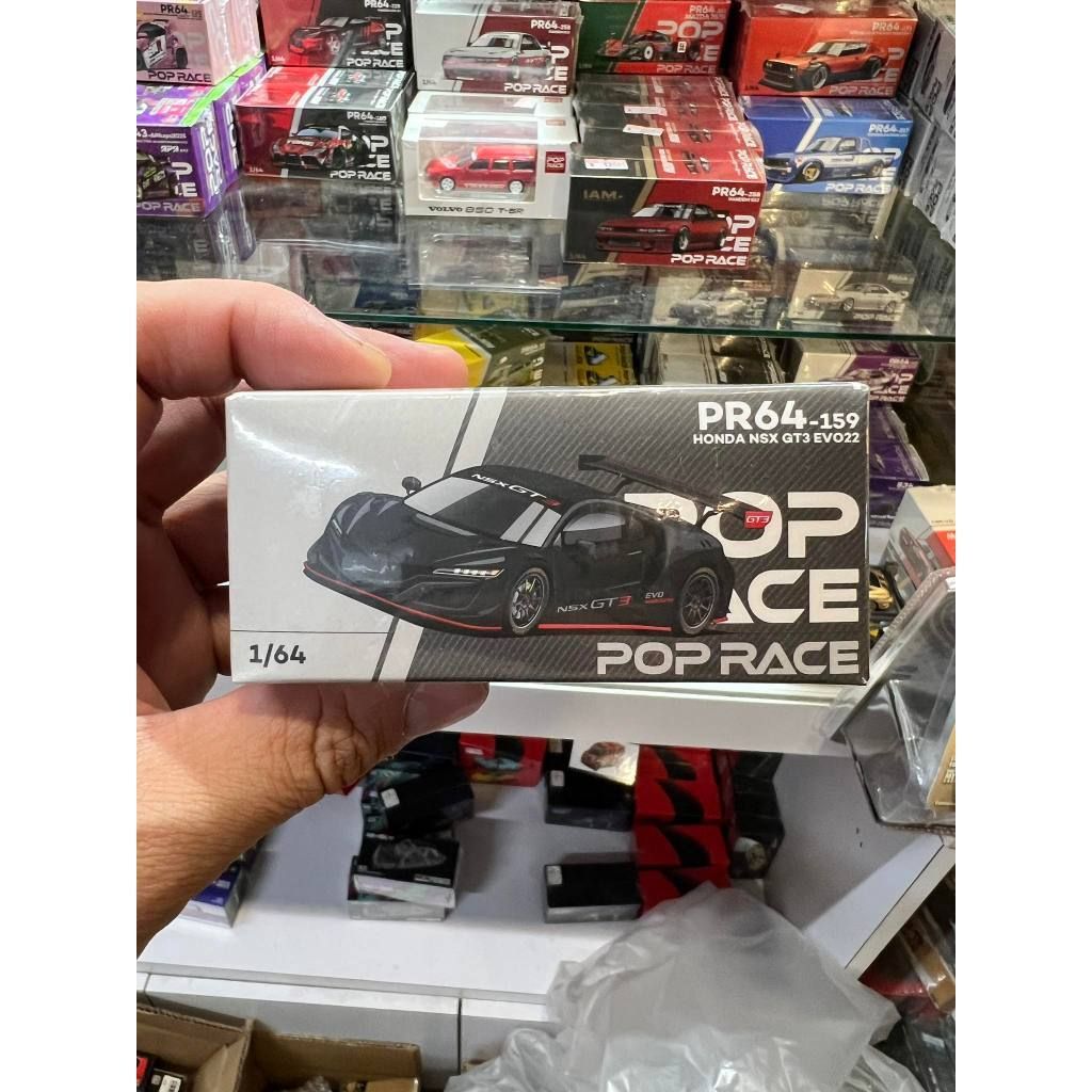 tw-11134207-820l8-mm06hj18426g72