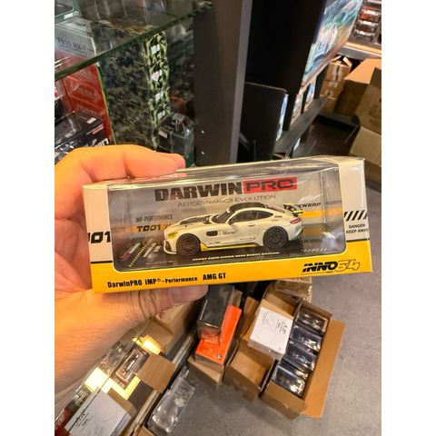 tw-11134207-820l5-mqizmrninjf028