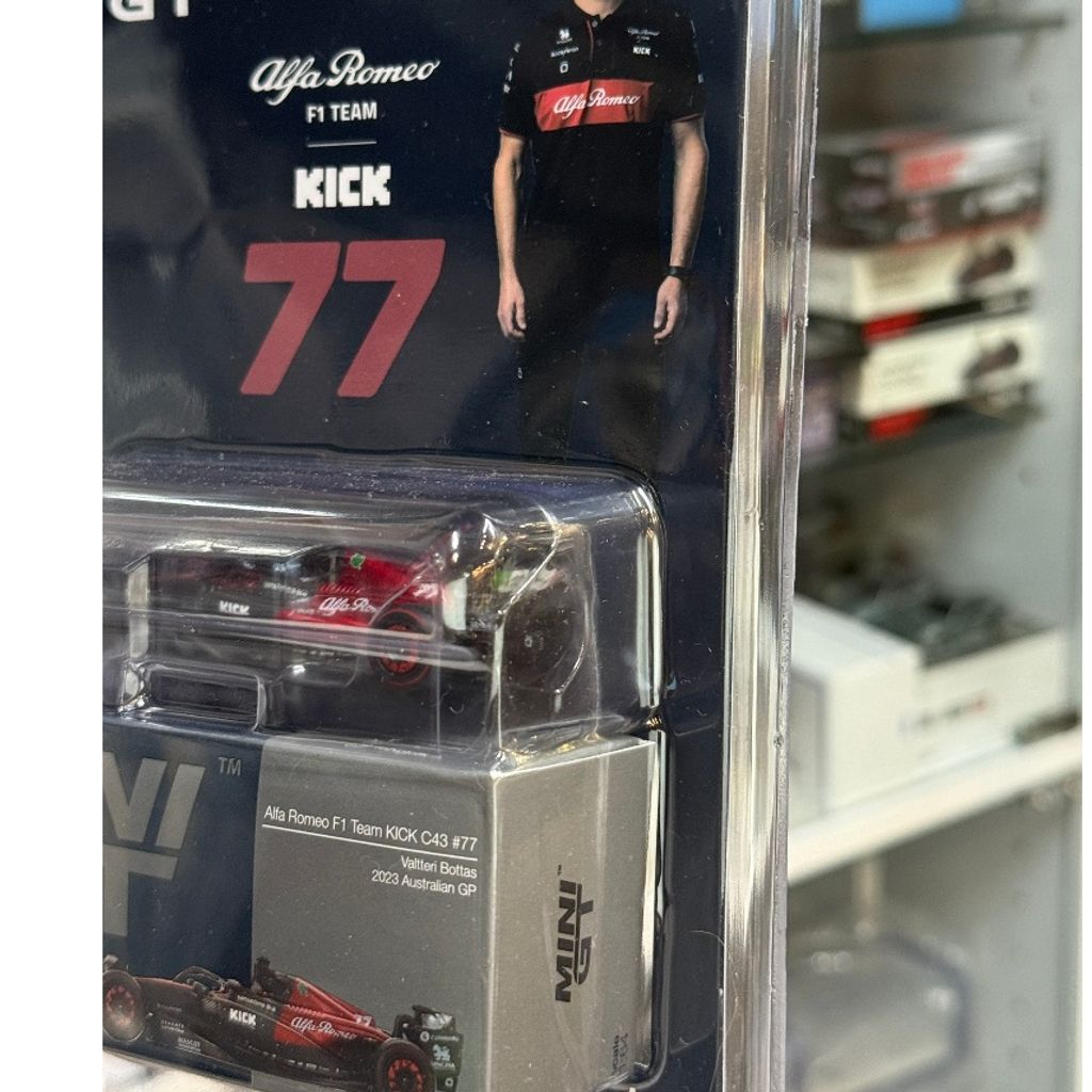 tw-11134207-81ztq-mgw7nwh81v62fb