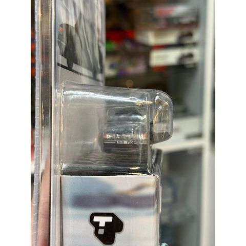 tw-11134207-81ztd-mggif1zxibka77