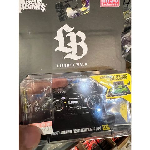 tw-11134207-81ztc-mfuvacd96qdldf